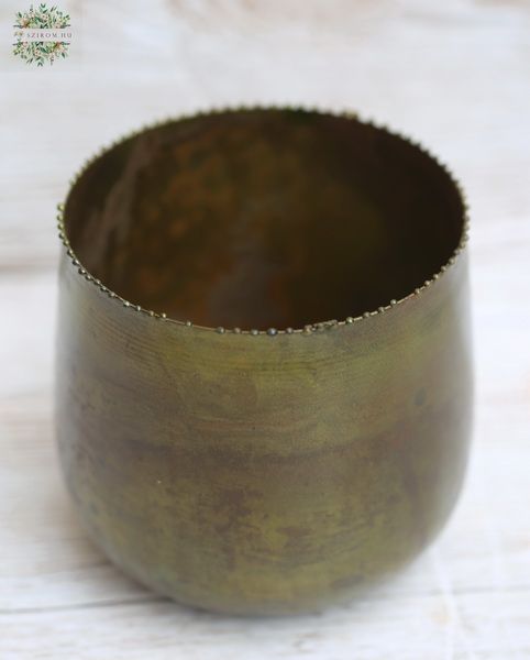 metal pot (11.5 x 12 x 13)