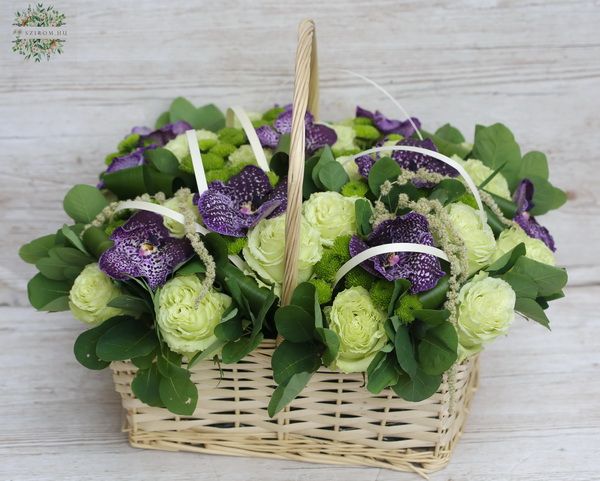 basket with roses and Vanda orchids (24 stems)