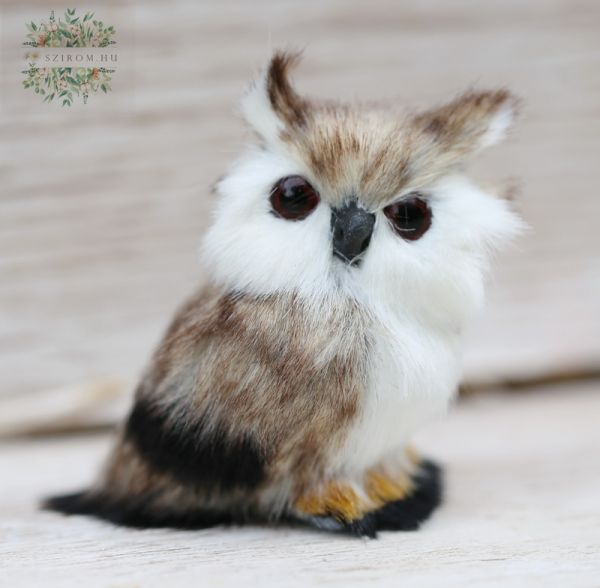 eared owl figurine (6cm)