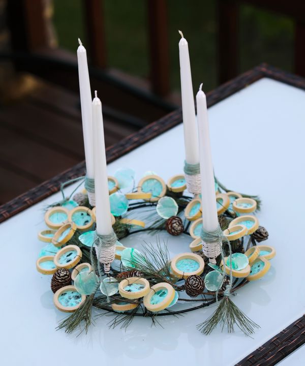 Modern blue advent wreath