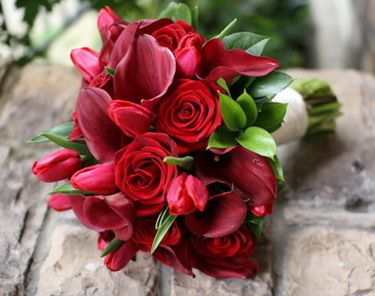 red rose, calla, tulip (30 stems)