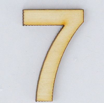 wooden number seven (5cm)
