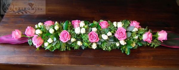 Main table centerpiece (roses, spray roses, pink, white), wedding