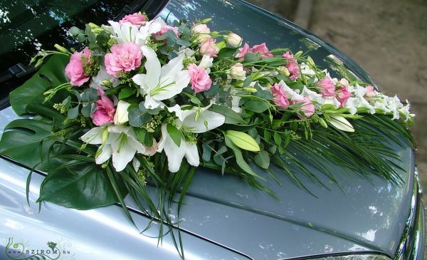teardrop car flower arrangement with lisianthus, liliums and gladiolus (white and pink)