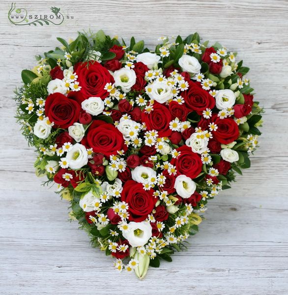 Big rose heart with white flowers (23 stems)