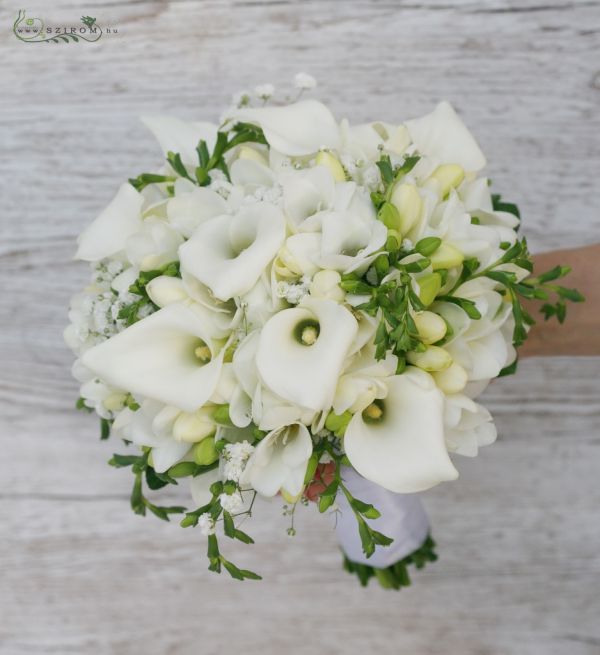 bridal bouquet (calla, baby breath, freesia, white )