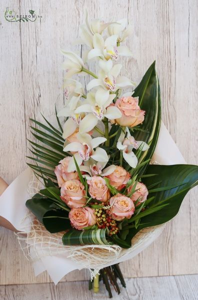 Tall bouquet with 10 peach roses and an orchid stem