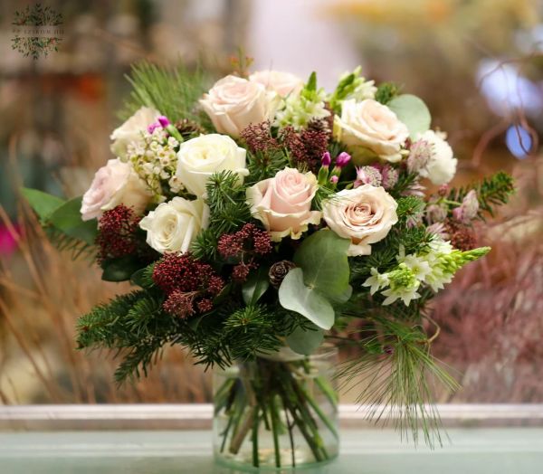 winter bouquet with pastel roses, small flowers, skimmia , vase (10+21 stems)