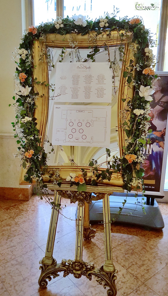 ültetőtábla dekoráció virág futó borostyánon Gerbeaud Átrium (barack, fehér), esküvő