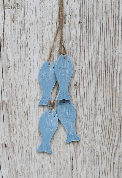 flower delivery Budapest - Wooden fishes (37x9 cm)