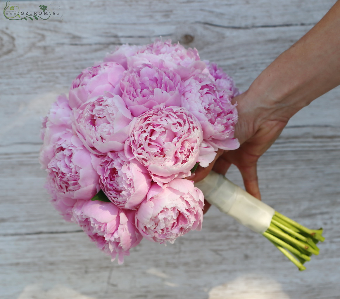 Bridal bouquet (peony, pink) summer