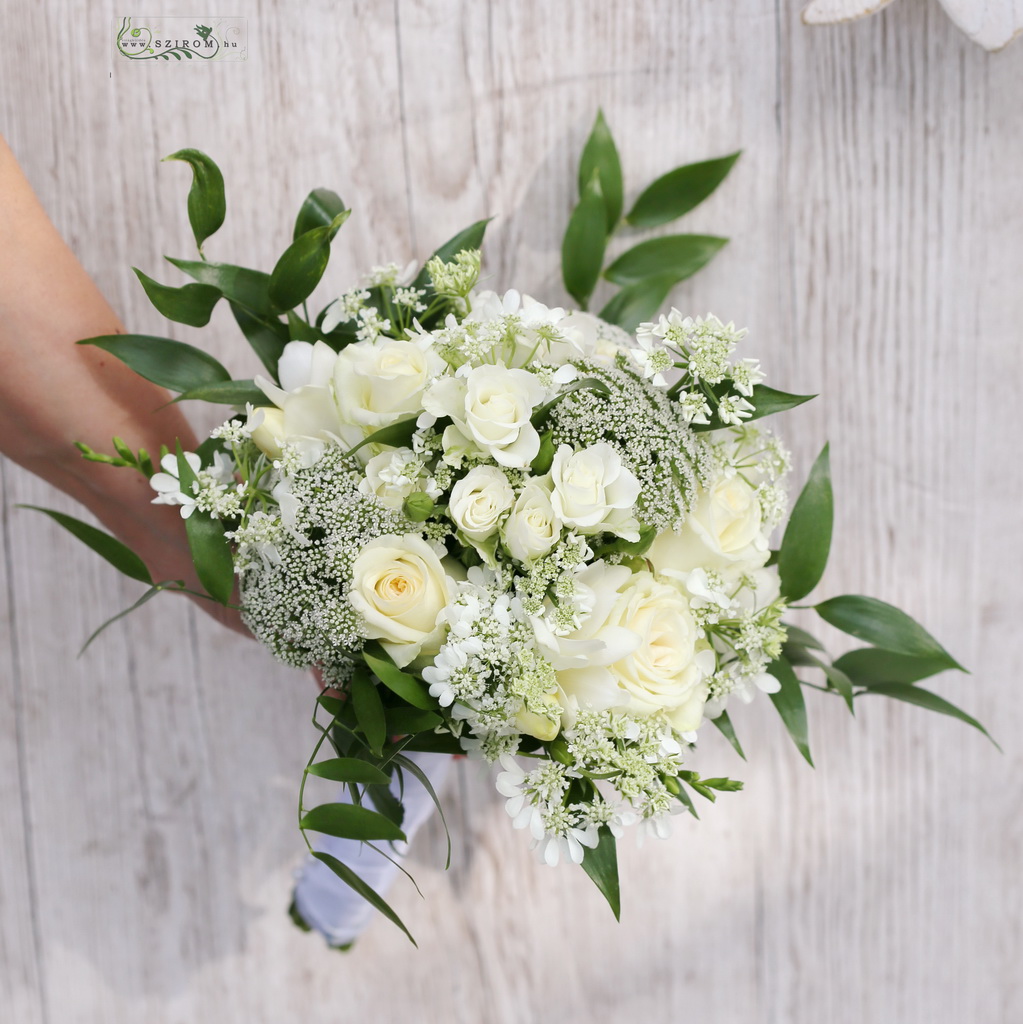 bridal bouquet (rose, spray rose, garden flower, wild flower, white)