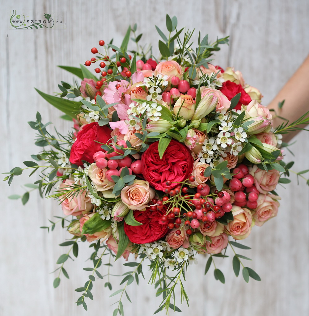 bridal bouquet (english rose, spray rose, hípericum, pink)
