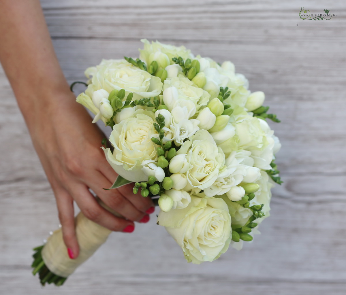 bridal bouquet (rose, freesia, white)