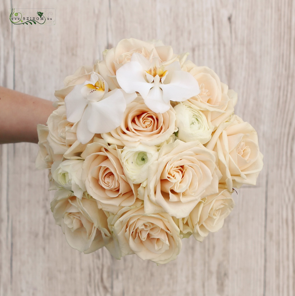 bridal bouquet (rose, ranunculus, phalaenopsis, light pink)