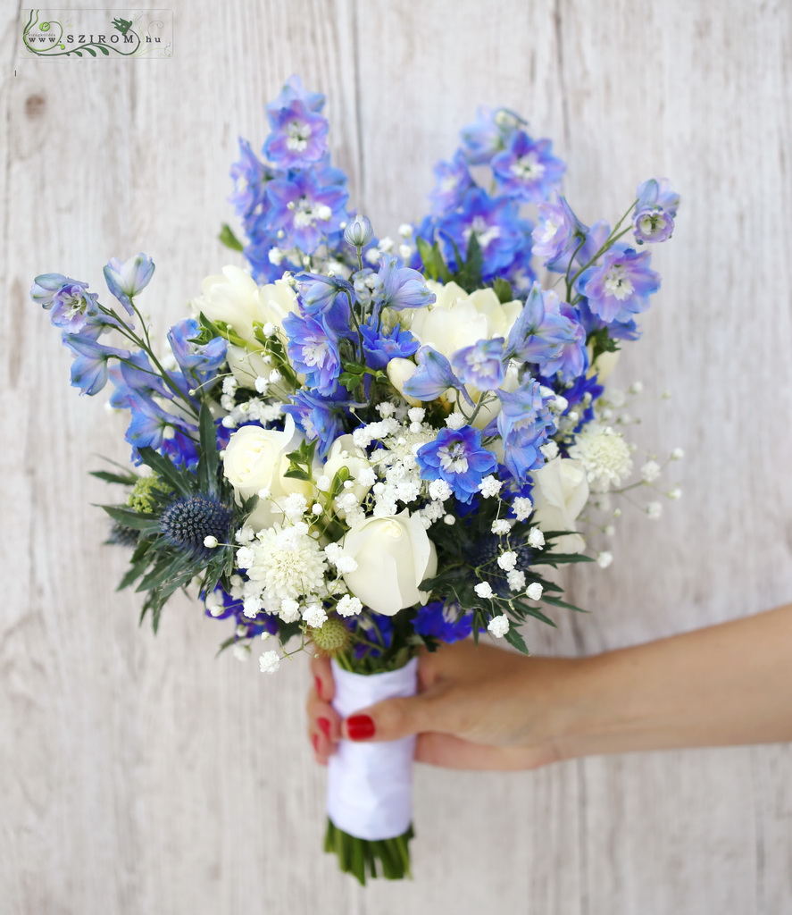 bridal bouquet (delphinium, small flower, white, blue)