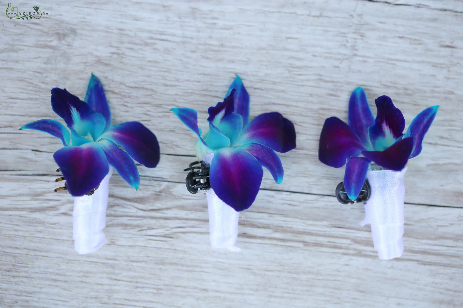 Virágküldés Budapest - hajdísz kék dendrobium orchideából
