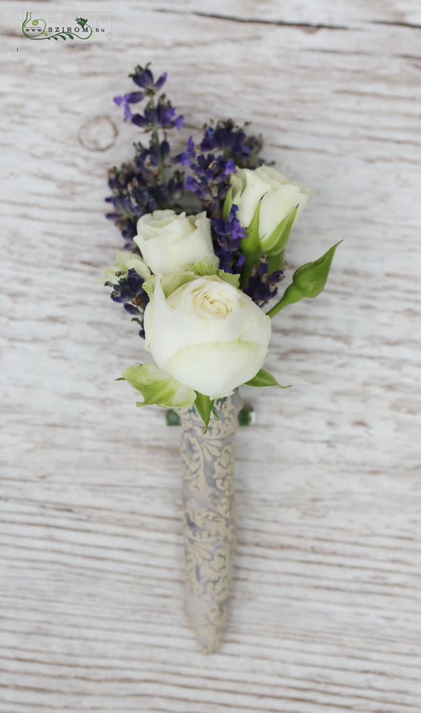 kitűző (bokros rózsa, levendula, lila, fehér)
