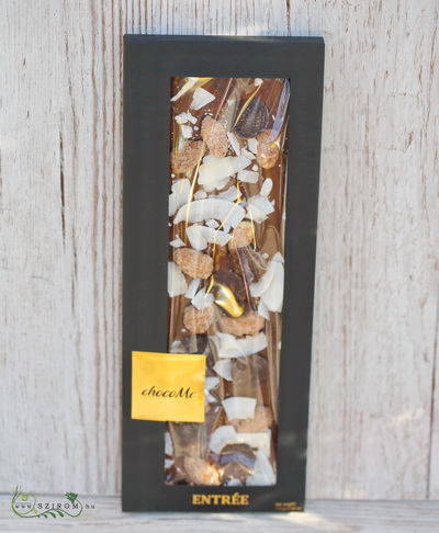 flower delivery Budapest - chocoMe Handmade Milk Chocolate with Coconut Chips, Cinnamon Almonds and Dark Chocolate (110g)