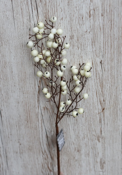 flower delivery Budapest - Artificial branch with white berries