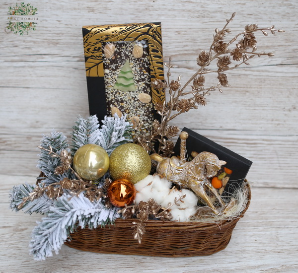 flower delivery Budapest - Christmas gift basket