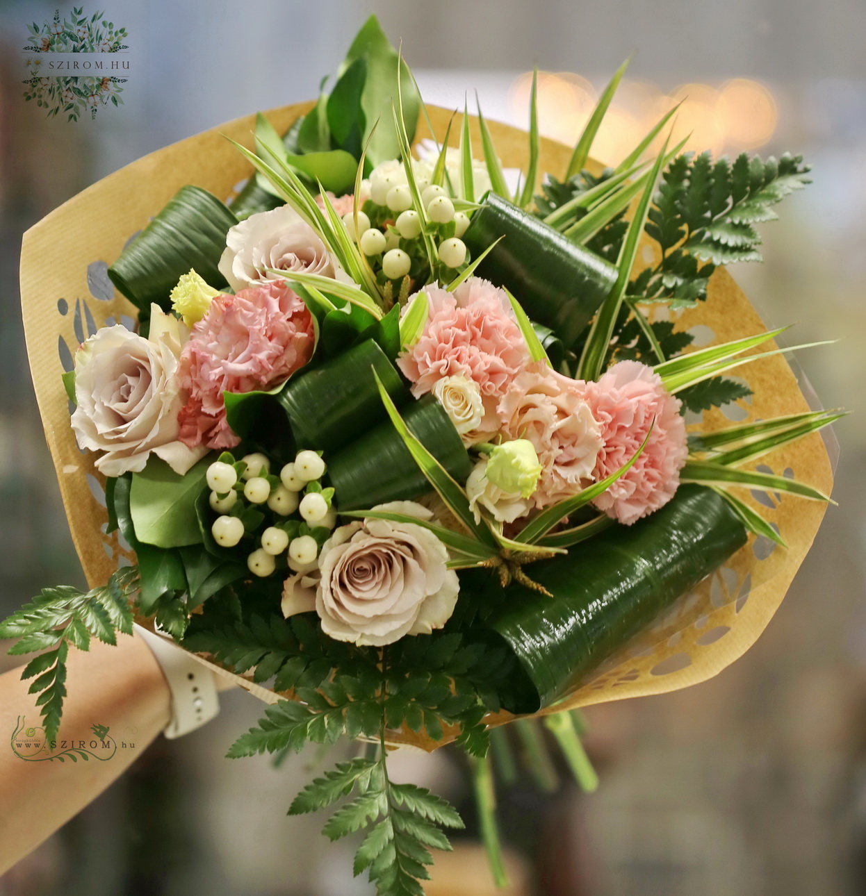 flower delivery Budapest - Pink bouquet with lots of greenery (12 stems)