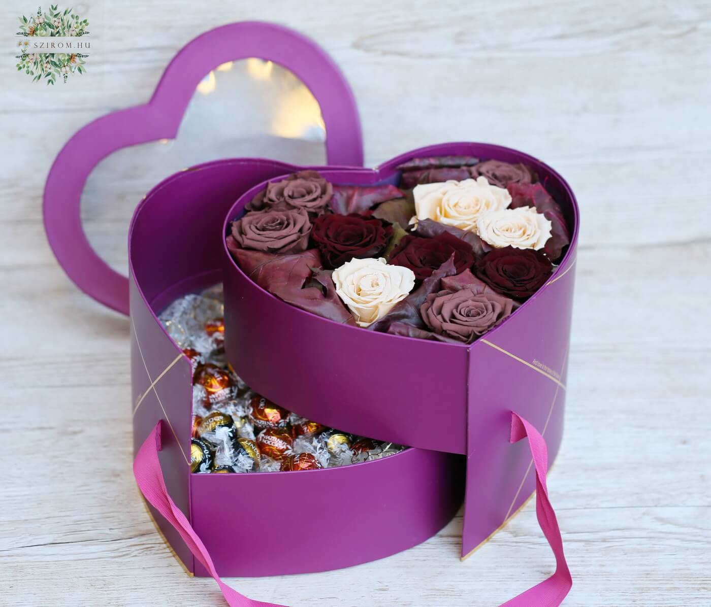 flower delivery Budapest - Forever rose heart box with lindt chocolate