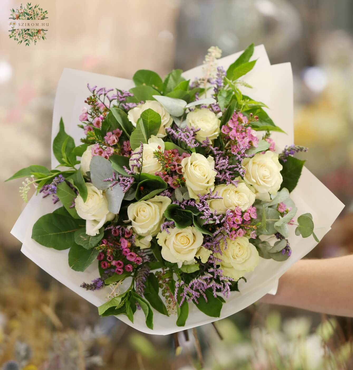 flower delivery Budapest - White rose bouquet with small flowers (19 stems)