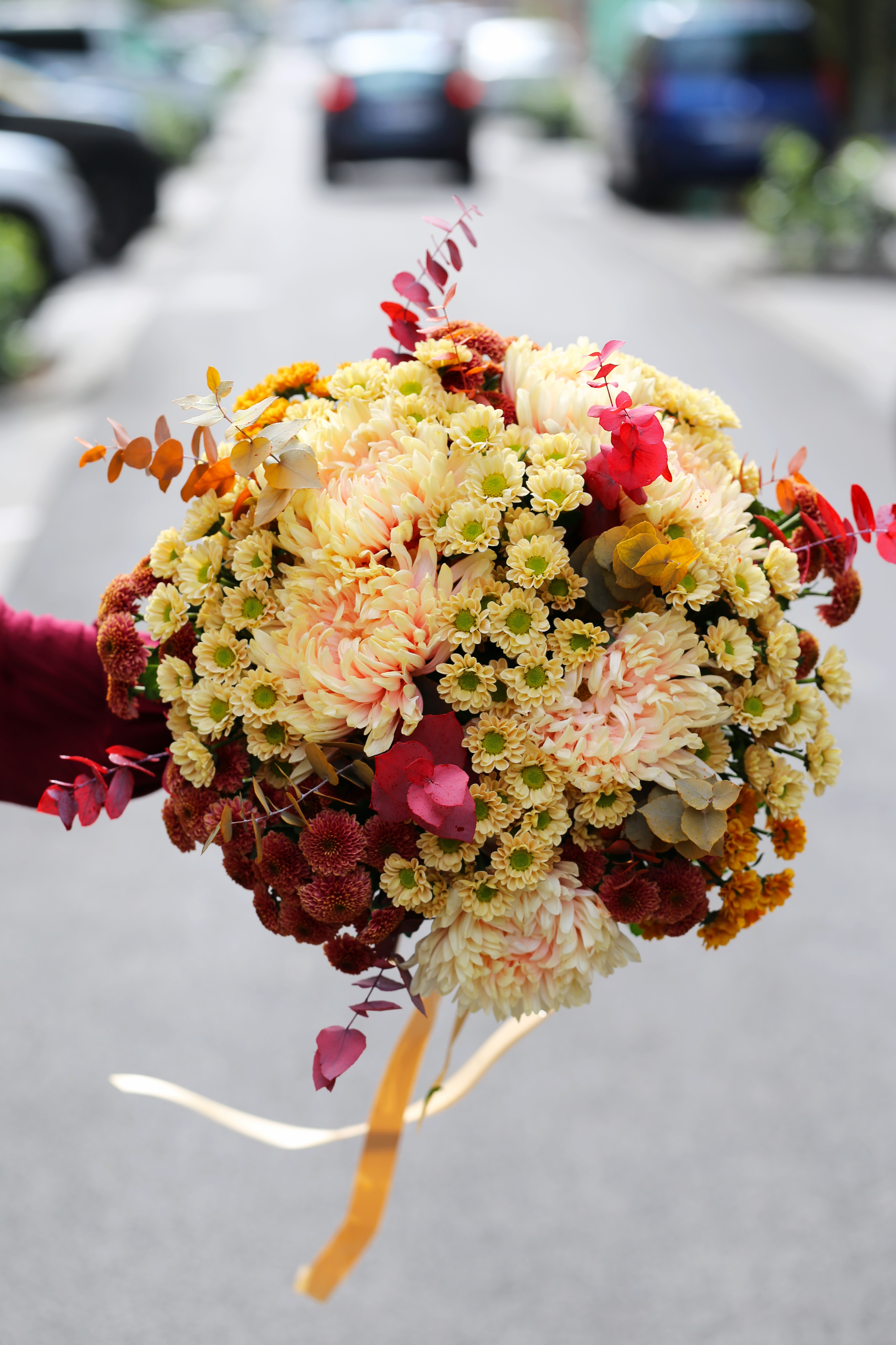 Blumenlieferung nach Budapest - Großer Chrysanthen Herbststraus