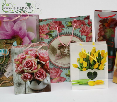 Blumenlieferung nach Budapest - Papierbeutel 1 Stück (empfohlenes Produkt)