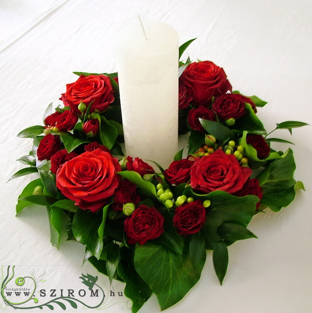 gyertyás asztaldísz, Dudok Rendezvényház Budakeszi (rózsa, mini rózsa, vörös), esküvő