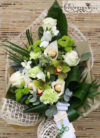 flower delivery Budapest - graduation bouquet for boys