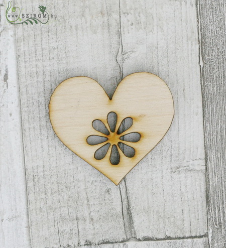 flower delivery Budapest - wooden heart (5cm)