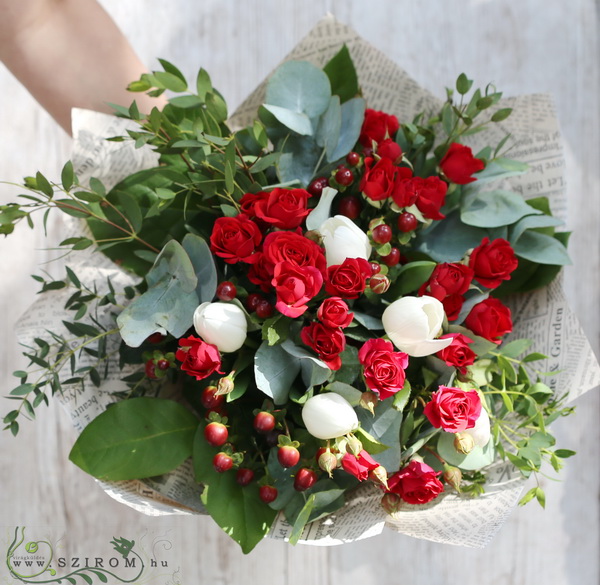flower delivery Budapest - Red spray roses, with white tulips, and hypericum berries (12 stems)