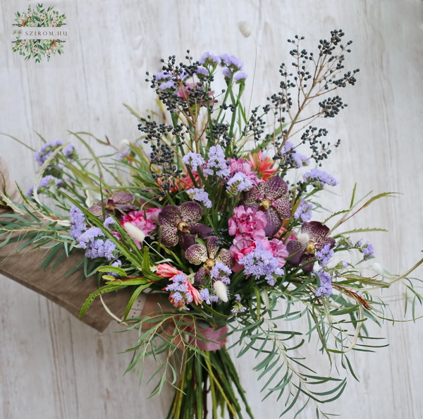 Blumenlieferung nach Budapest - Großer Strauß mit Gerbera, Nelke, Vanda-Orchidee